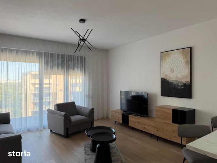 Apartament cu 2 camere semidecomandat în Grivița