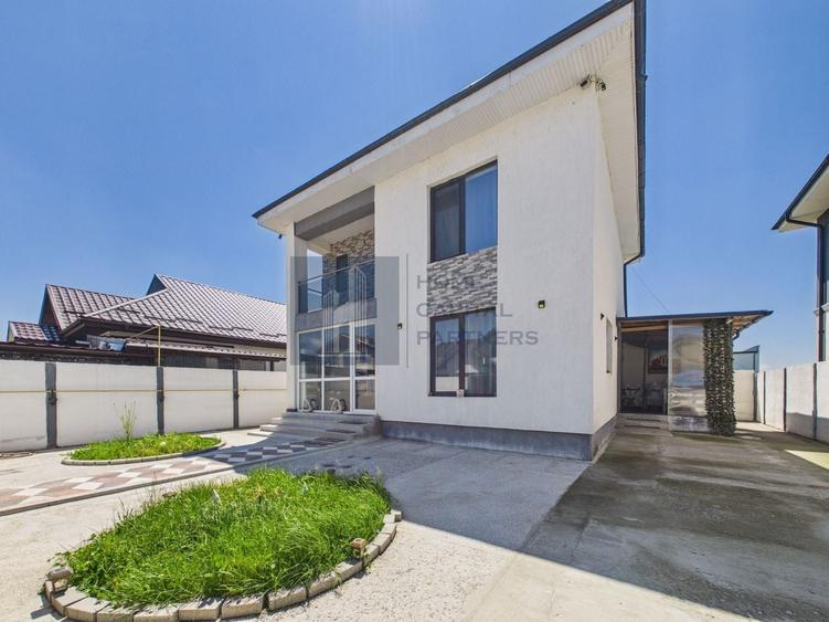 Casă cu 4 camere cu Canalizare în Nord