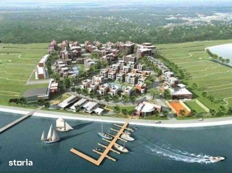 Apartament cu 4 camere decomandat în Băneasa