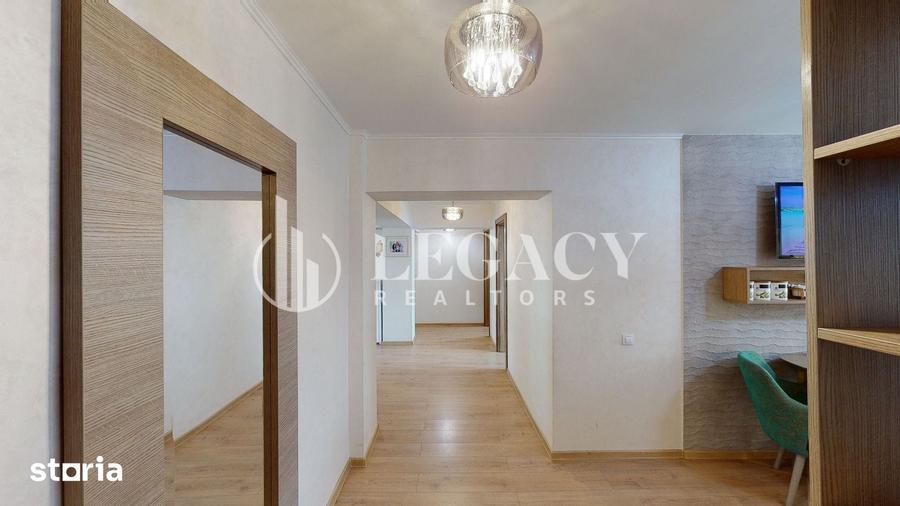 Apartament cu 4 camere decomandat în Ultracentral