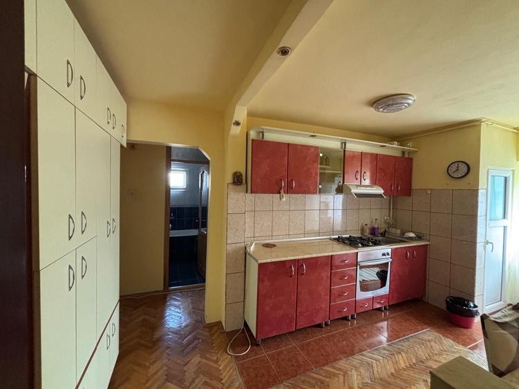 Apartament cu 2 camere decomandat în Ștefan cel Mare