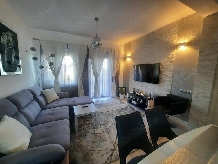 Direct proprietar - apartament cu gradina proprie, parcare privata si acces dublu in zona Dealuri - 3