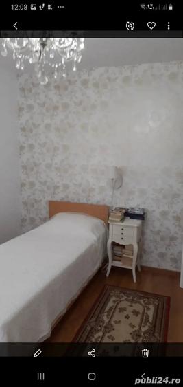 Casă cu 3 camere în Vadu Săpat