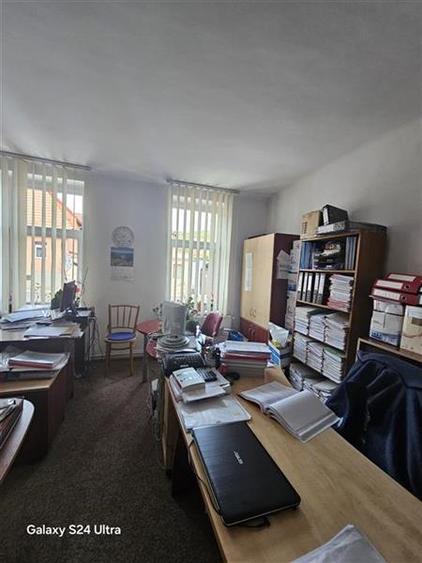 Spațiu comercial, de 75 mp, în 13 Decembrie