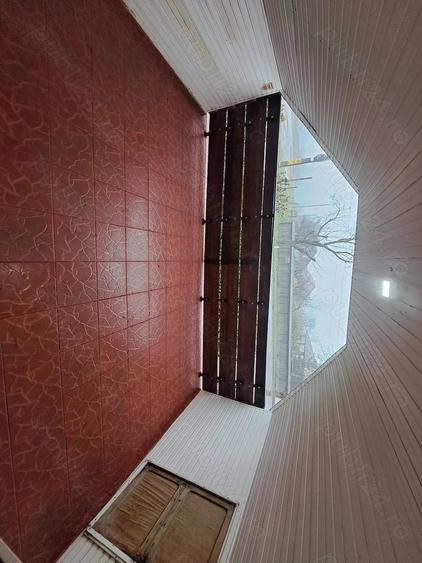 Casă cu 5 camere cu Teren 1200 Mp în Păcurari