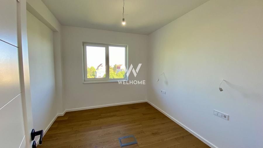 Penthouse cu 4 camere semidecomandat, mobilat în Șelimbăr