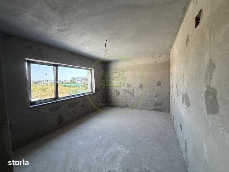 Casă cu 4 camere în Central