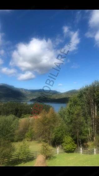 Teren de 14000 mp, în Ceahlău