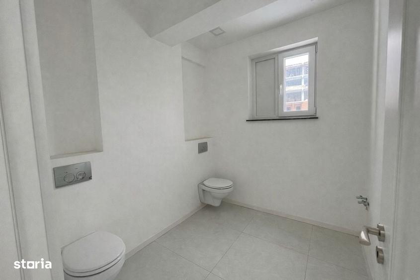 Spațiu comercial, de 130 mp, în Bilca