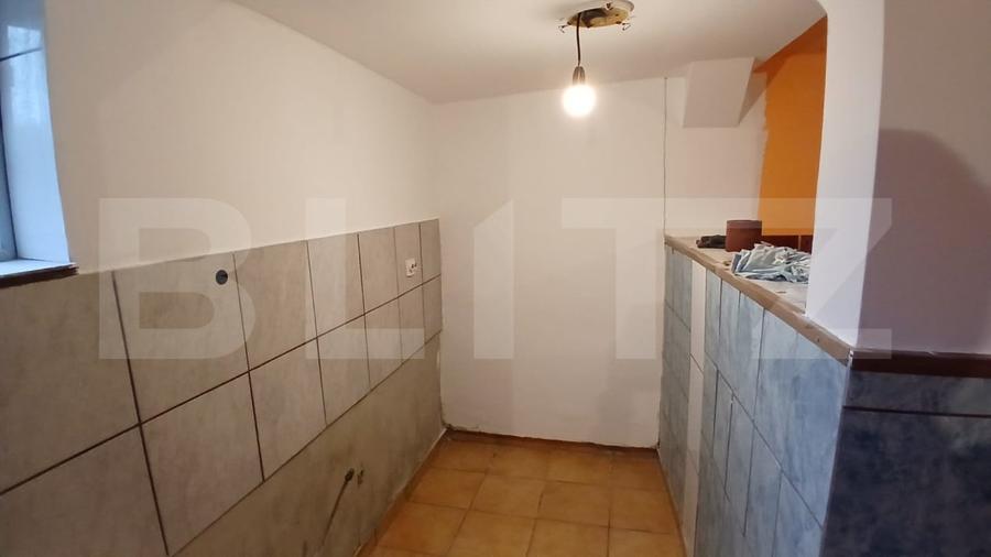 Duplex cu 5 camere cu Canalizare în Jabenița