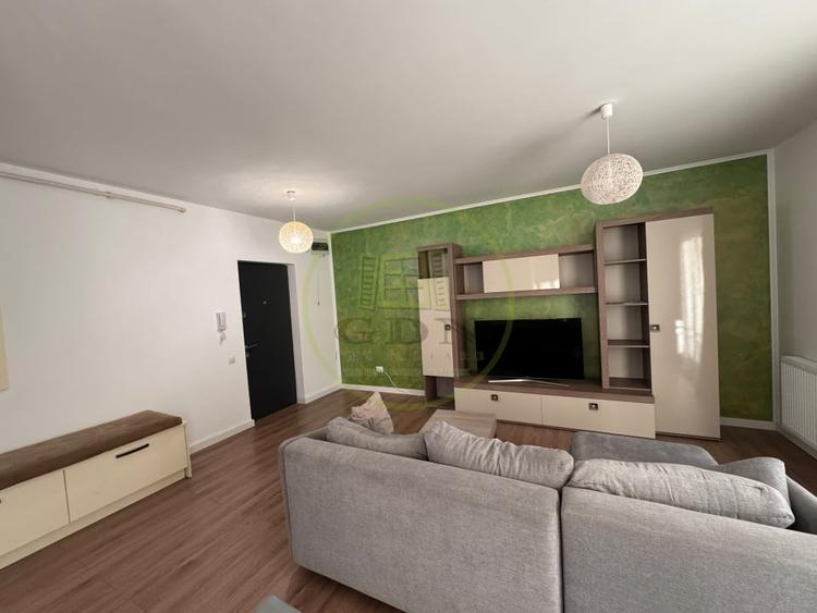 Apartament cu 2 camere decomandat, mobilat în Zorilor