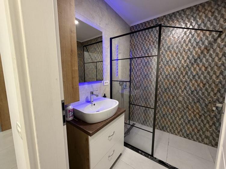 Apartament cu 2 camere în Centura