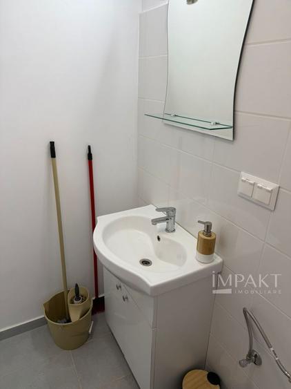 Spațiu comercial, de 60 mp, în Borhanci