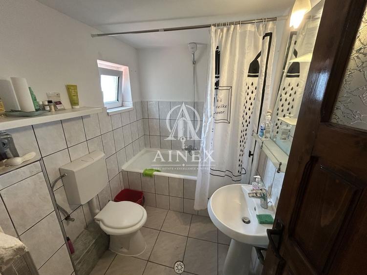 Apartament cu 4 camere decomandat, mobilat în Torontalului