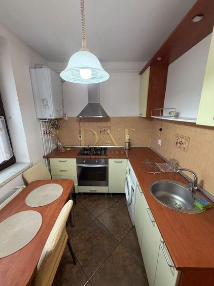 Apartament cu 2 camere decomandat în Dâmbul Rotund