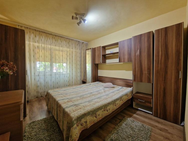 Apartament cu 2 camere decomandat, mobilat în Central