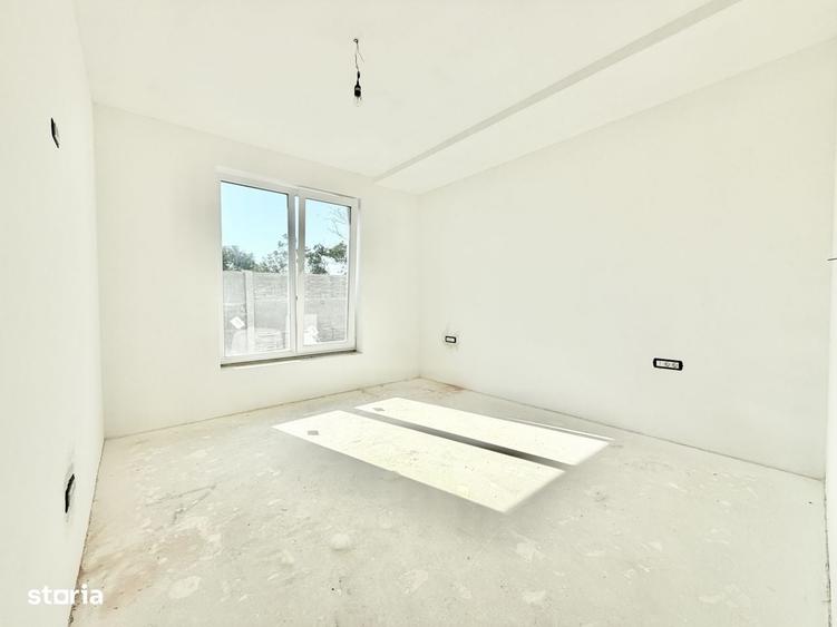 Duplex pozitionat central - 4 camere - 415 mp teren - 8