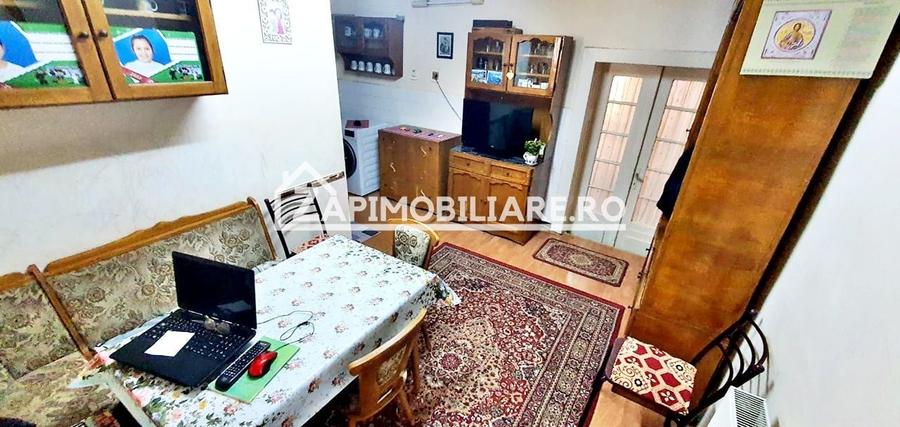 Casă individuală cu 3 camere cu Canalizare în Mureșeni