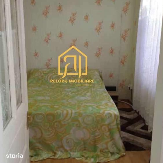 Casă cu 2 camere cu Teren 1100 Mp în Gorban