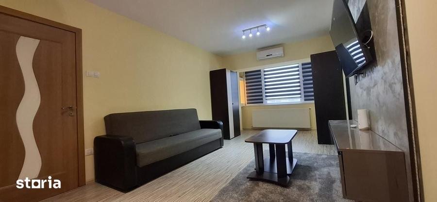 Apartament cu 2 camere decomandat în Tomis III