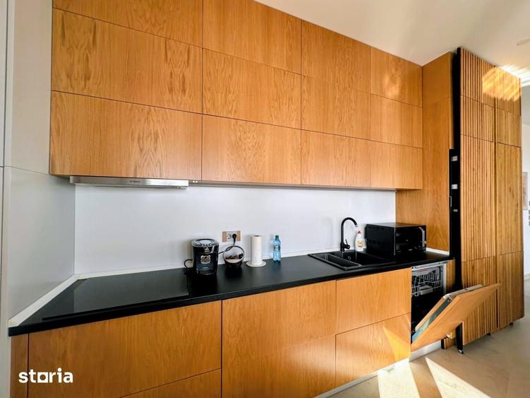 Apartament cu 4 camere în Sud