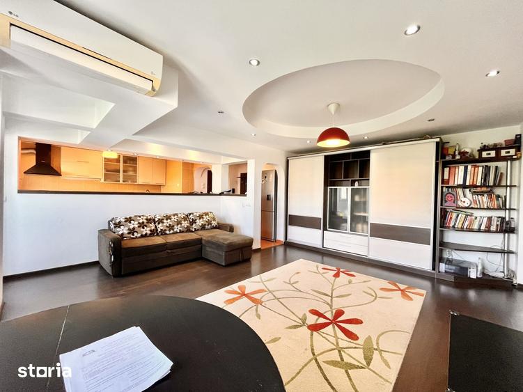 Apartament cu 3 camere în Centrul Civic