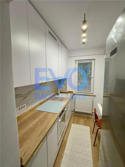 Apartament cu 2 camere decomandat în Păcurari