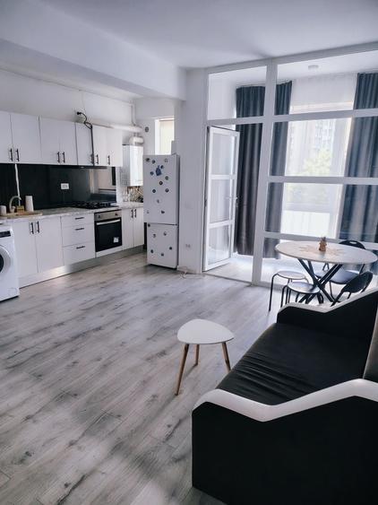 Apartament cu 2 camere decomandat în Lunca Cetățuii