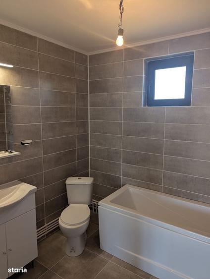 Casă cu 4 camere cu Teren 352 Mp în Valu lui Traian