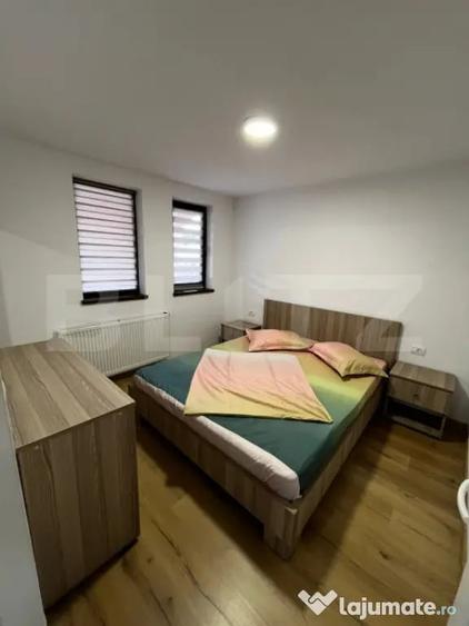 Casă cu 7 camere cu Teren 182 Mp în Beclean
