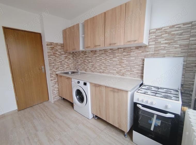 Apartament cu 3 camere decomandat în Brâncoveanu