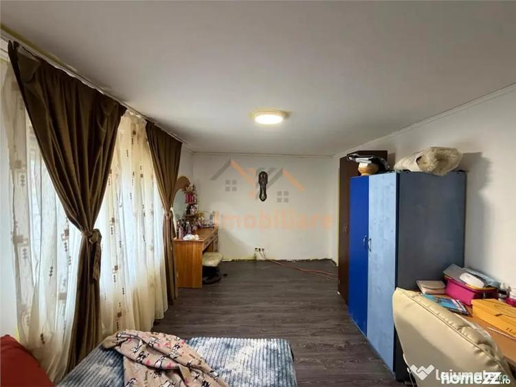 Casă cu 3 camere cu Teren 550 Mp în Central