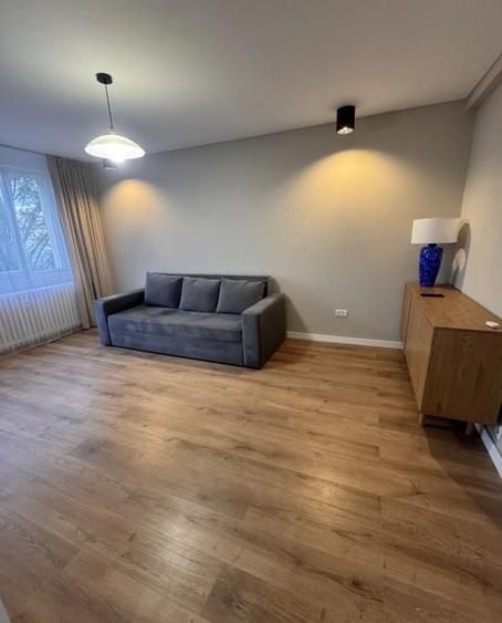 Apartament cu 2 camere decomandat, mobilat în Drumul Taberei