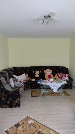 Casă cu 4 camere cu Teren 1150 Mp în Puiești