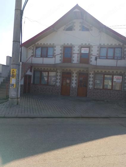 Vand casa cu teren - 1