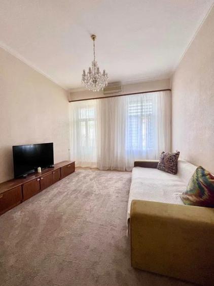 Apartament cu 2 camere decomandat în Chitila