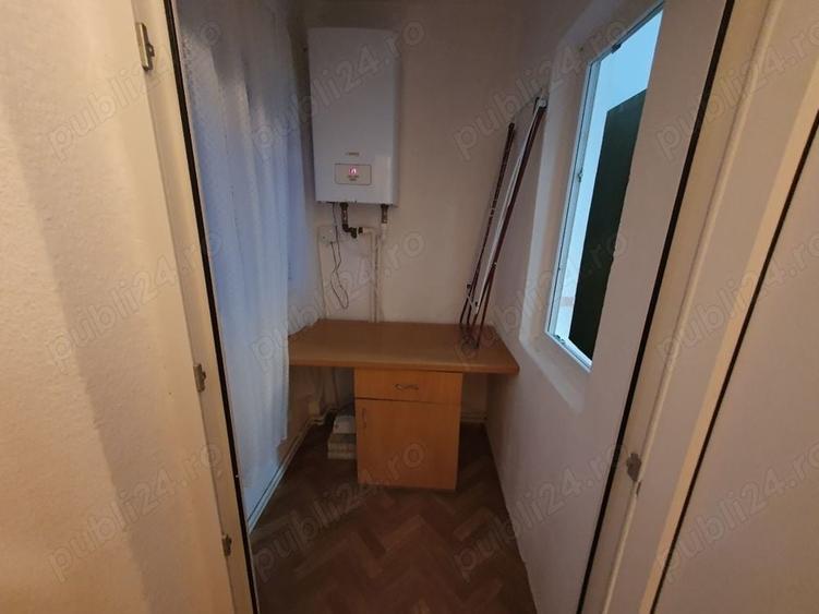 Garsonieră decomandată în Exterior Vest