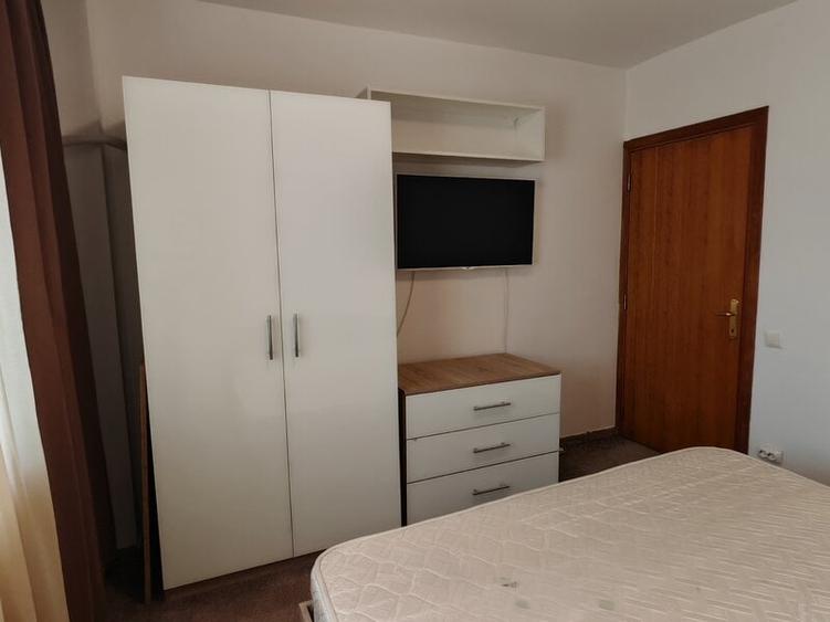 Apartament cu 2 camere semidecomandat, mobilat în Obor