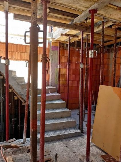 Spațiu comercial, de 260 mp, în Vitan