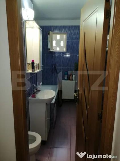 Apartament cu 2 camere semidecomandat în Micro 15