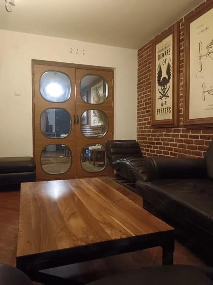 Apartament cu 4 camere decomandat în Titulescu