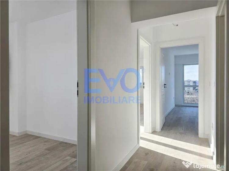 Apartament cu 2 camere decomandat în Galata