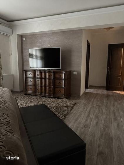Apartament cu 3 camere în Orizont