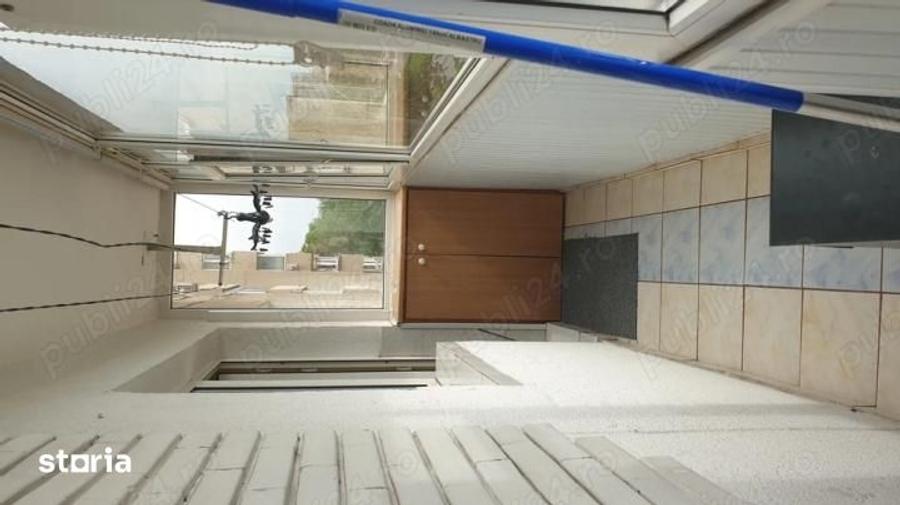 Apartament cu 3 camere decomandat în Ferentari