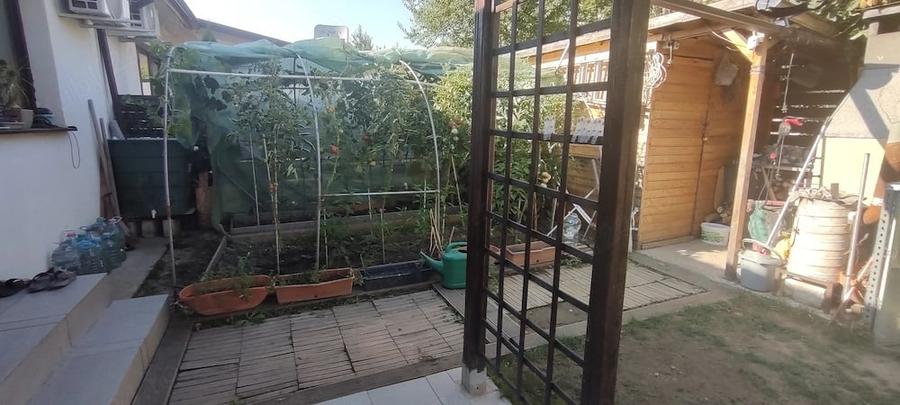Casă cu 2 camere cu Teren 228 Mp în Domnești