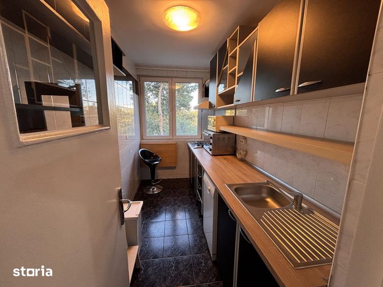 Apartament cu 2 camere decomandat, mobilat în Tei