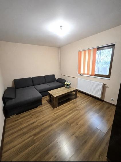 Garsonieră decomandată în Drumul Taberei