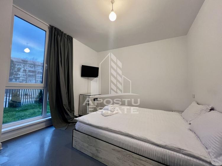 Apartament cu 3 camere decomandat, mobilat în Tipografilor