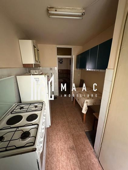 Apartament cu 3 camere decomandat, mobilat în Calea Dumbrăvii