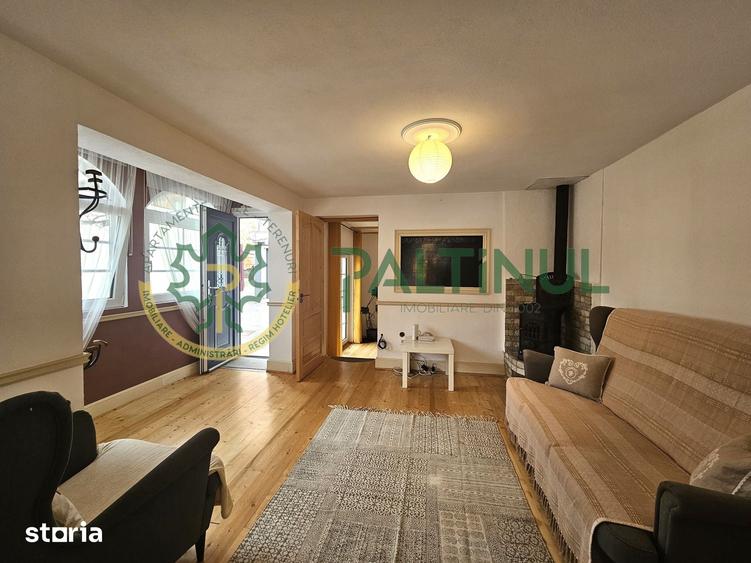 Casă cu 3 camere cu Teren 478 Mp în Central